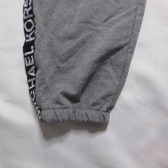 NWT MICHAEL KORS pants DRAWSTRING black GRAY athletic SOFT jogger SIZE L - Picture 2 of 8